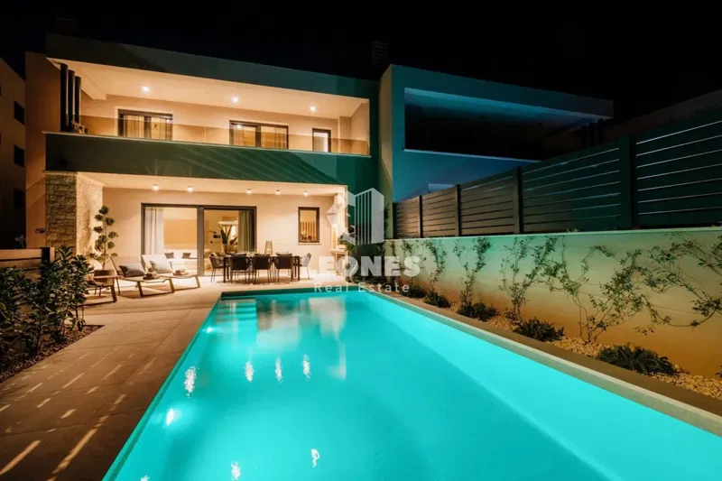 Fully equipped semi-detached house with swimming pool only 700 meters from the sea in Vabriga – 2