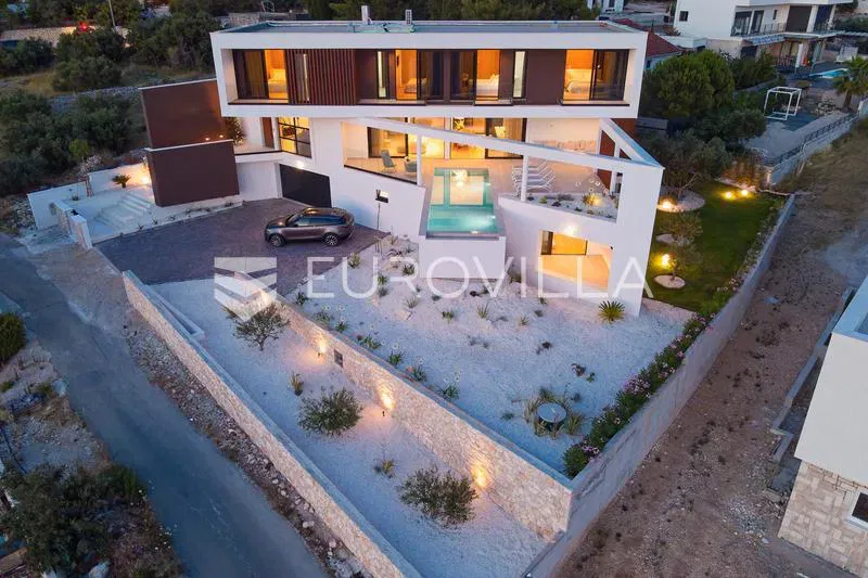 Primošten, NEWLY BUILT, unique villa with a pool – 2