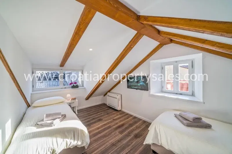 Split, apartment for sale, price on request – 3