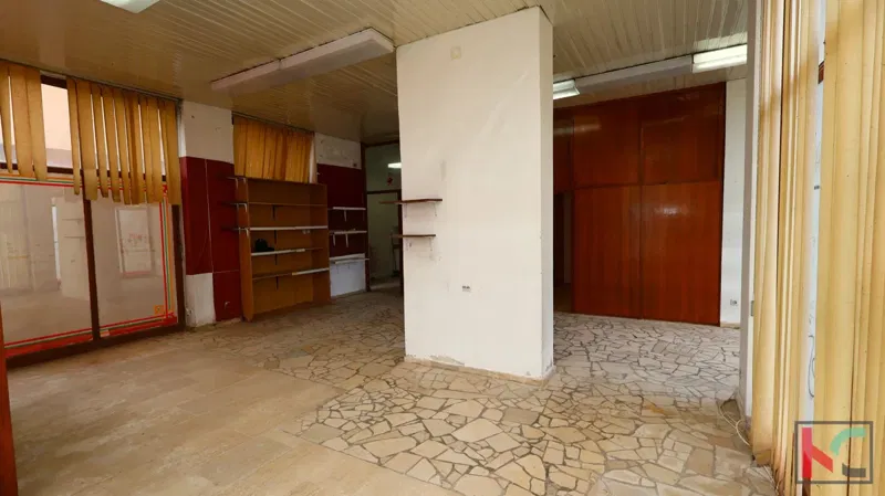 Üzlethelyiség Pula – 2