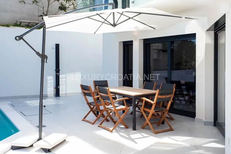 New seafront villa with pool for sale Brac island Croatia – 3