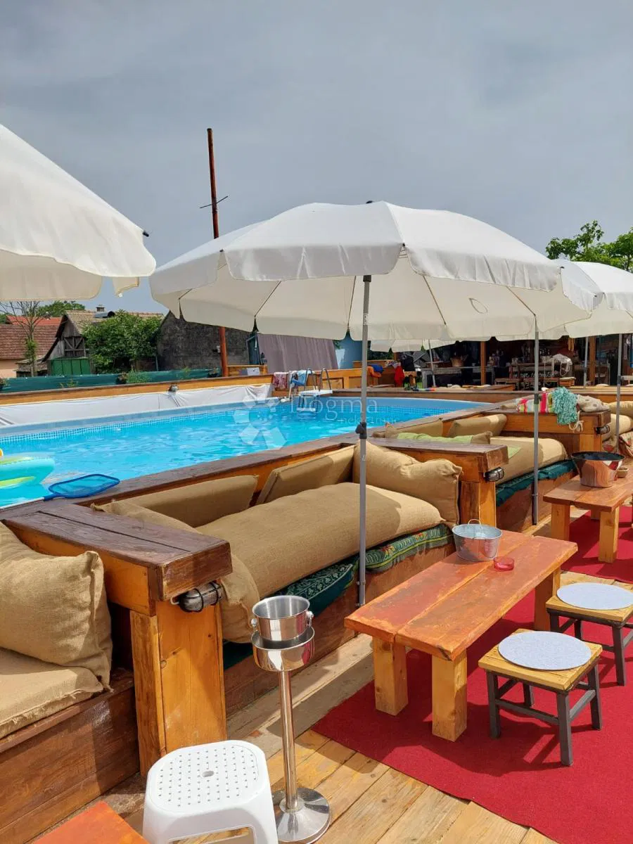 Dom Borovo, 290m2