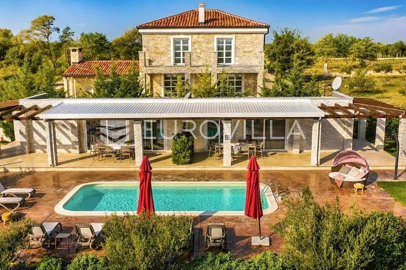 Zadar, Žerava - Modern 162 m² Prefabricated House with a Heated Pool and Two Residential Units – 2