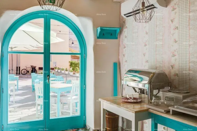 Sale - Family Hotel in the Heart of the Old Town of the Fishing Village, Fažana! 100 m from the Sea! – 3