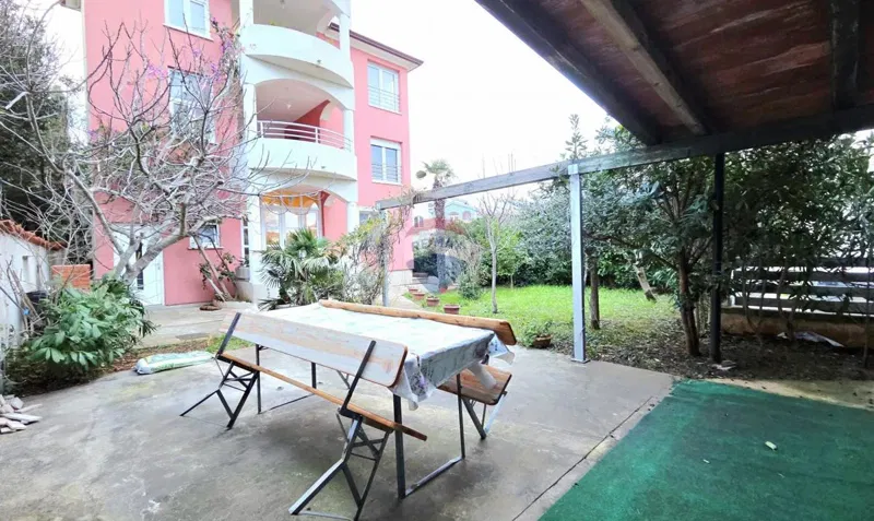 Medulin, Premantura | Casa 52m2, terrazza, tre posti auto e garage – 3