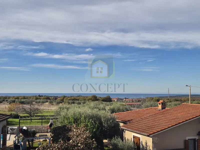 Poreč, surroundings, Apartment on the 1st floor with three bedrooms and a sea view, 4 km from the sea – 2