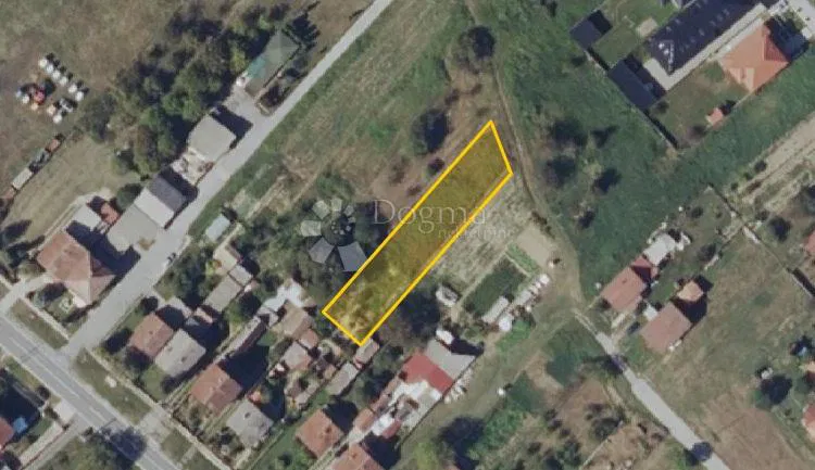 Stavební pozemek Bilje, 1.070m2