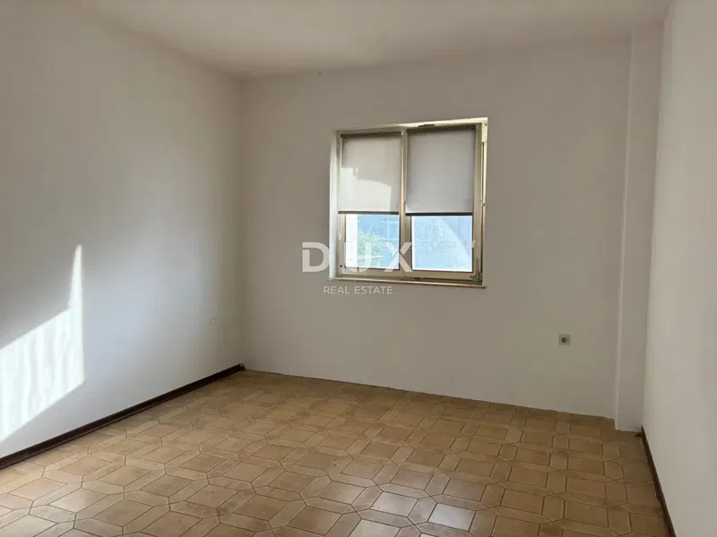 ISTRIA, POREČ - Comfortable apartment with a garden in the city center! – 3