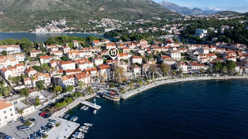Prodaja kuće u povijesnoj jezgri Cavtata, okolica Dubrovnika