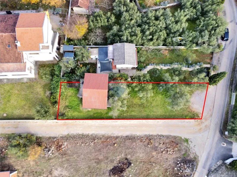 Krk, Linardići – Detached house with a reconstruction project – 2
