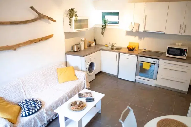 Stone house in a picturesque location - close to the sea – 3