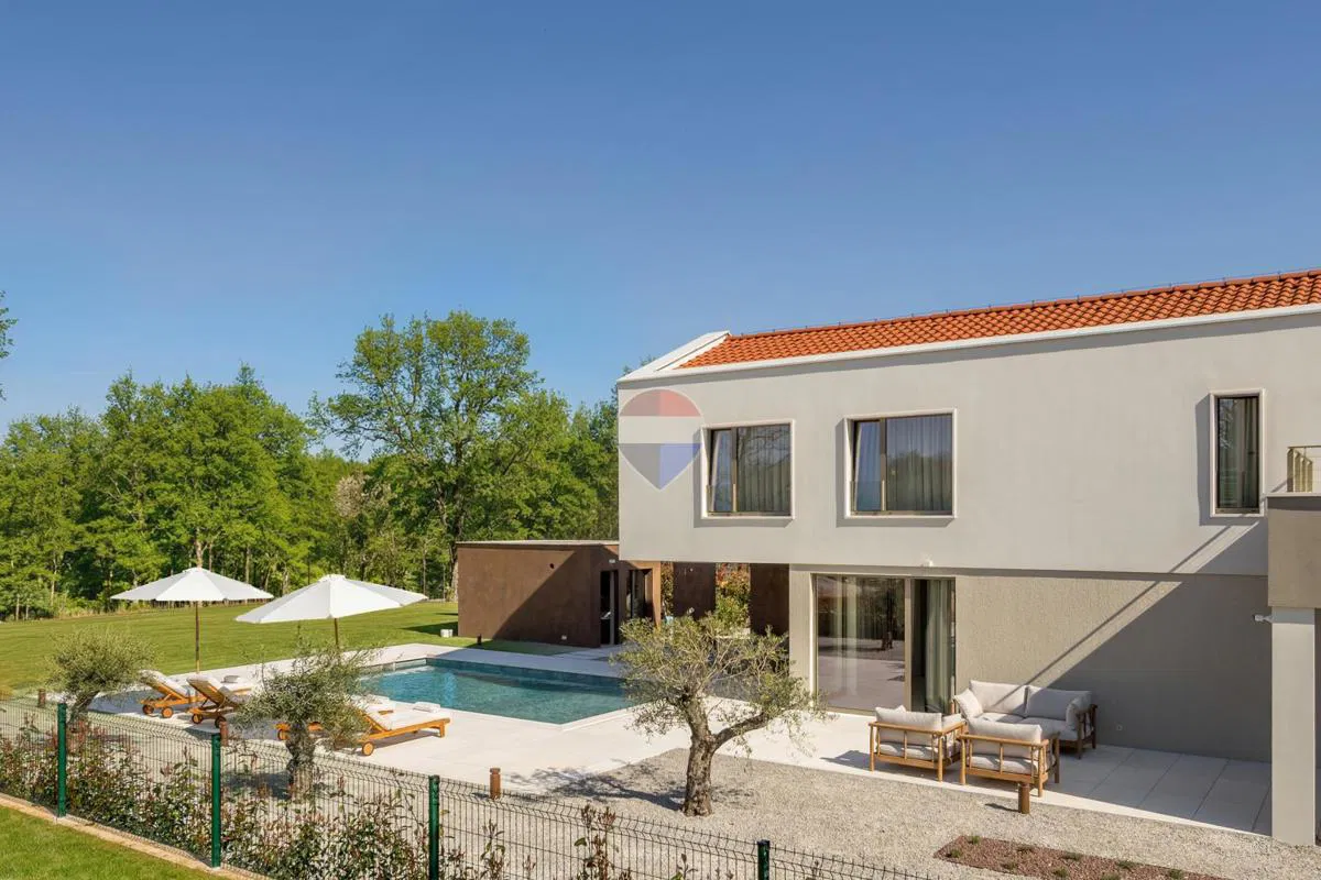 Casa Snašići, Sveta Nedelja, 469,75m2