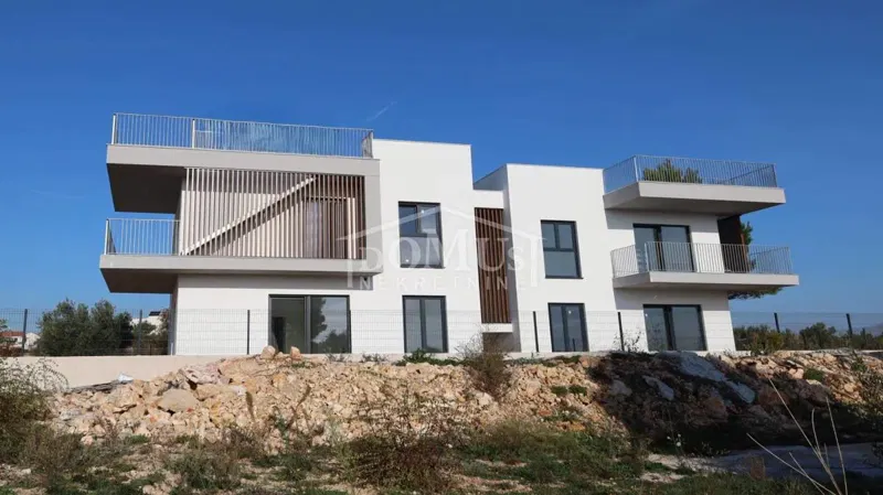 Vodice, new construction, three-bedroom apartment of 120.64 m² with a rooftop terrace – 3