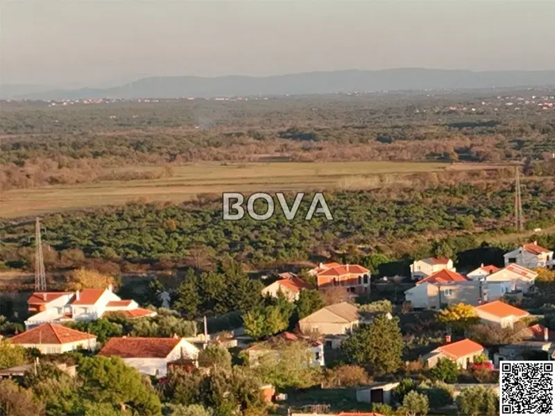 Poljoprivredno zemljište 31000 m2 – Ninski Stanovi *Pravilan oblik* (ID-2573/E)