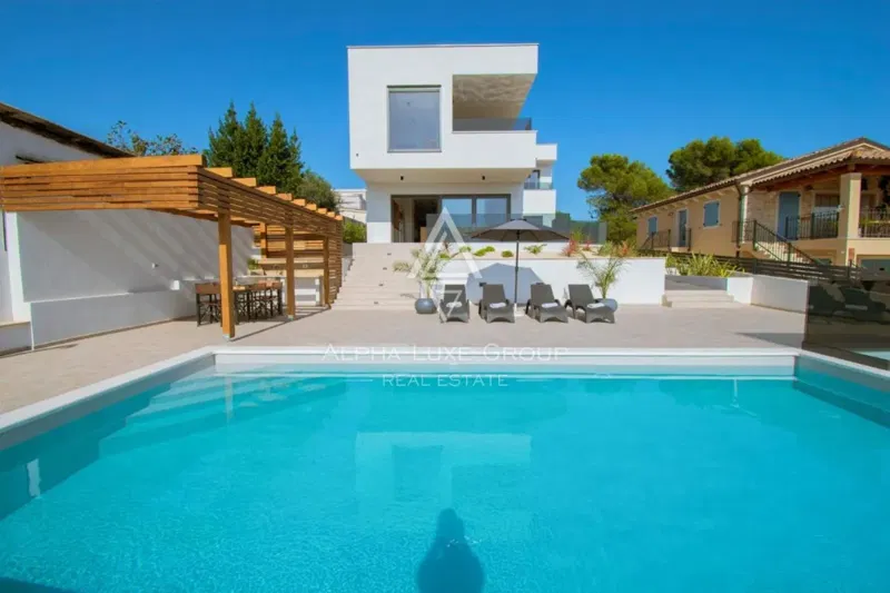 Istria, Pomer: Luxury villa near the beach – 2