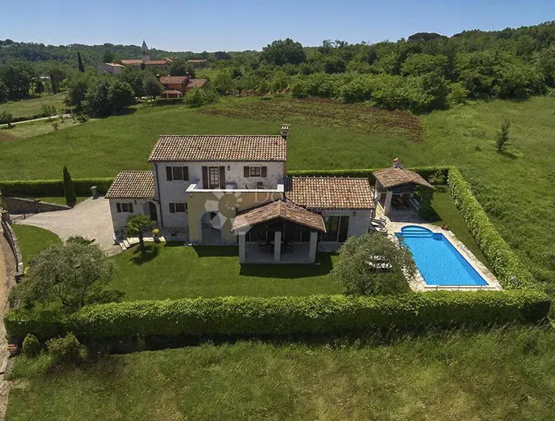 Dom Motovun, 202m2 – 3
