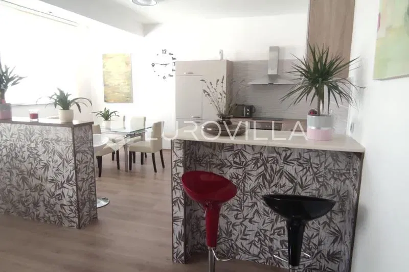Istria, Pula, 100 m² apartment, Ground Floor, Quiet Location – 3