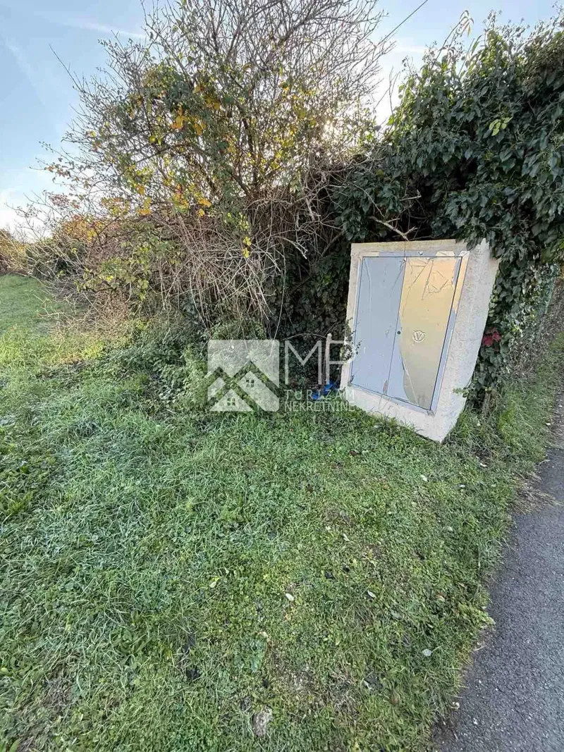 Vodnjan, attractive building land 1646m2 - OPPORTUNITY! – 3