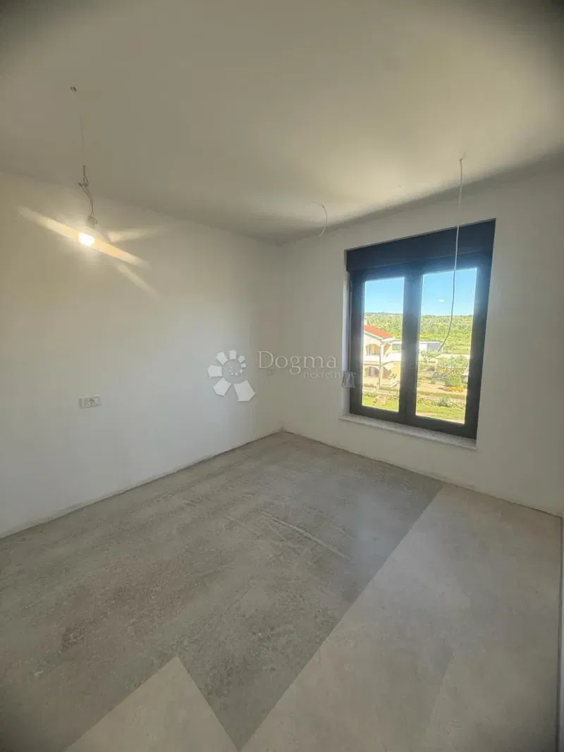 Appartamento Ljubač, Ražanac, 102,17m2 – 2
