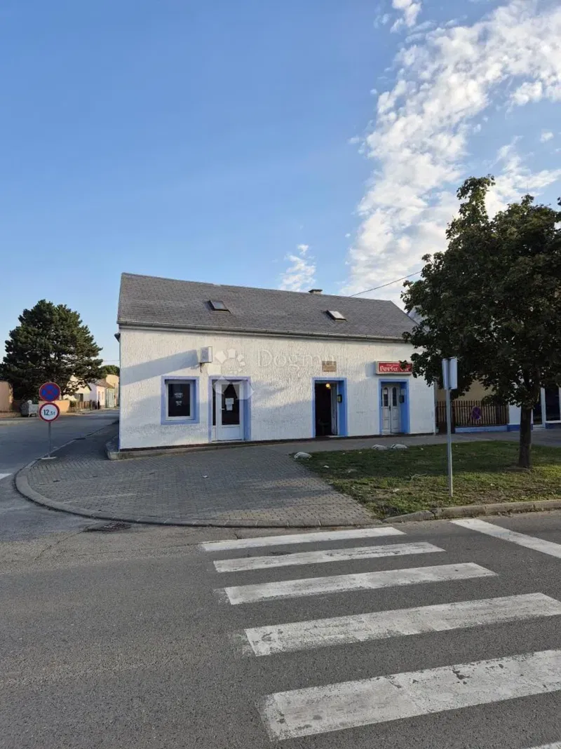 Kereskedelmi Beli Manastir, 140m2