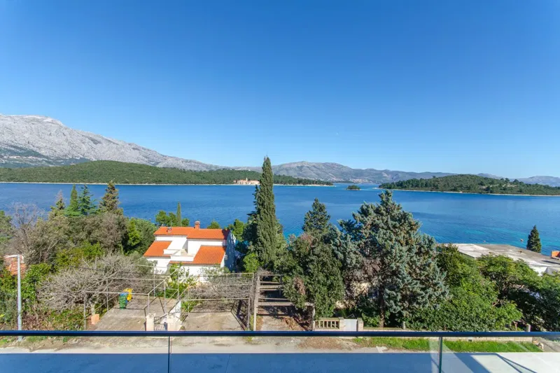 Appartamento duplex con vista mare – 3
