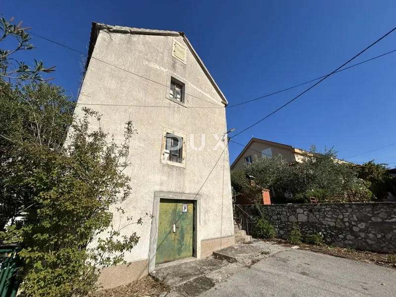 ŠIBENIK, MANDALINA - Building land with 2 old houses – 3
