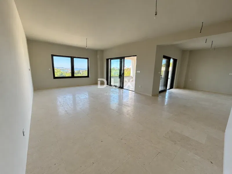 Vodice, 4-room apartment, 125.48m², sea view, elevator, basement – 3