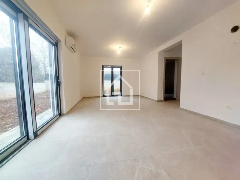Apartment Medulin – Ground Floor Apartment with Garden in an Exceptional Location – 3