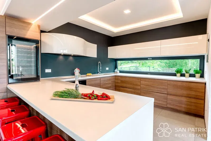 Designer villa with pool in Istria, established rental! – 3