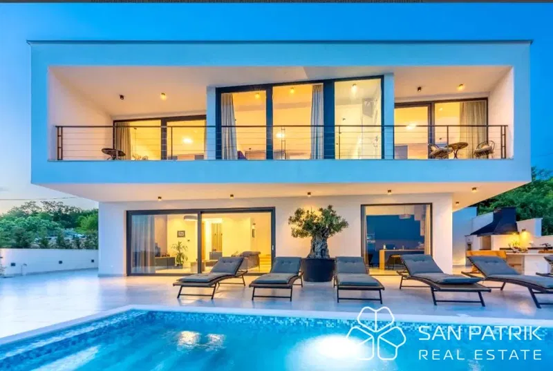 La tua nuova casa sul Kvarner – villa con piscina e vista spettacolare – 3