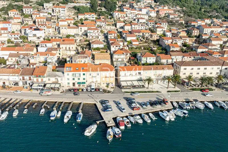 Korčula Island, Vela Luka - stone house in the center of town – 2