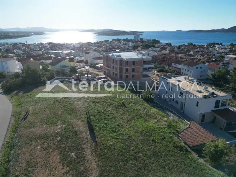 Telek Vodice – 3