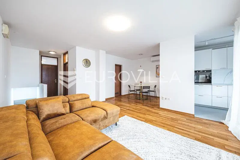 Appartamento Vrbani – 2