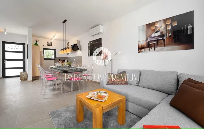 Attractive terraced house, 500 m from the sea – 2