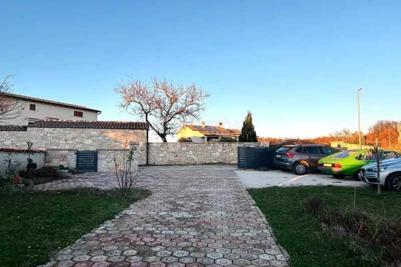 Dom Svetvinčenat, 109m2 – 2