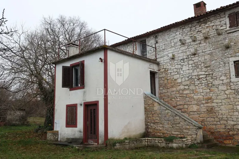Bale, surroundings, stone house for renovation with a large yard – 3