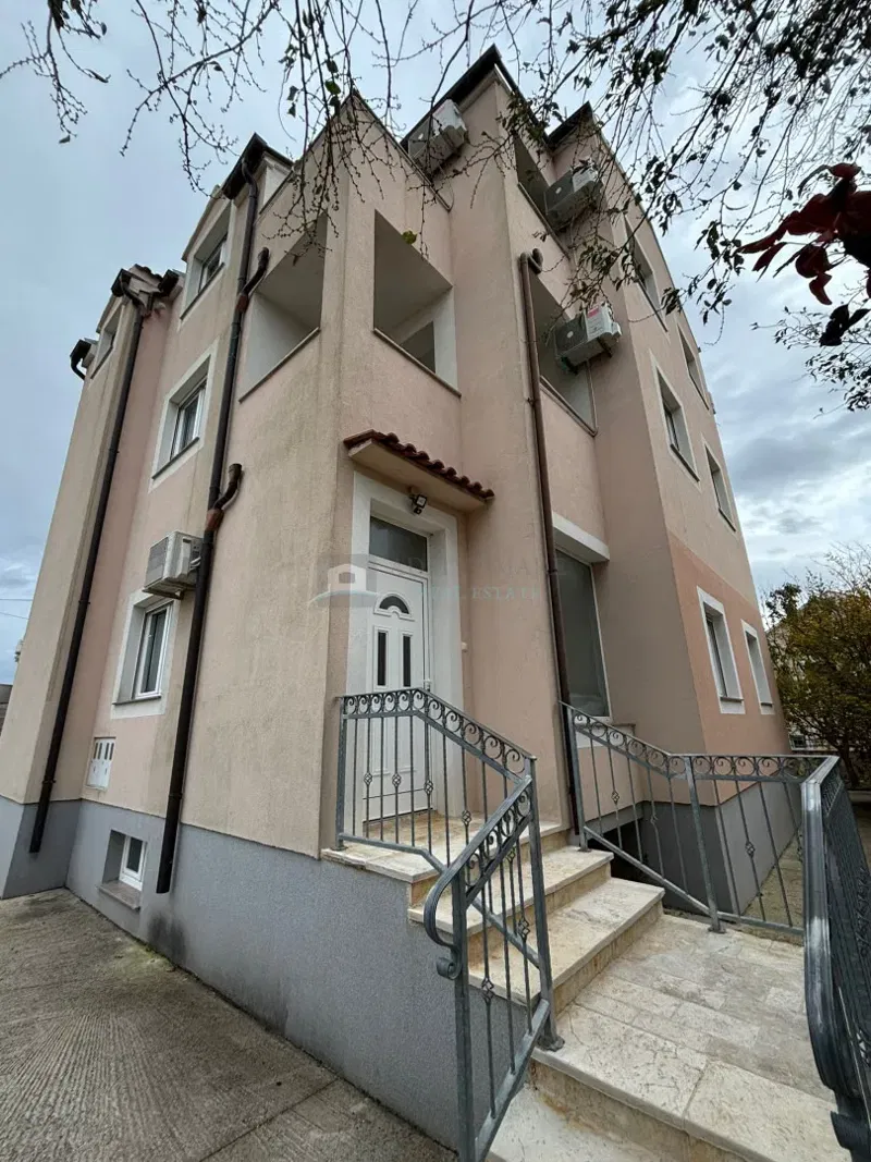House Srima – 2