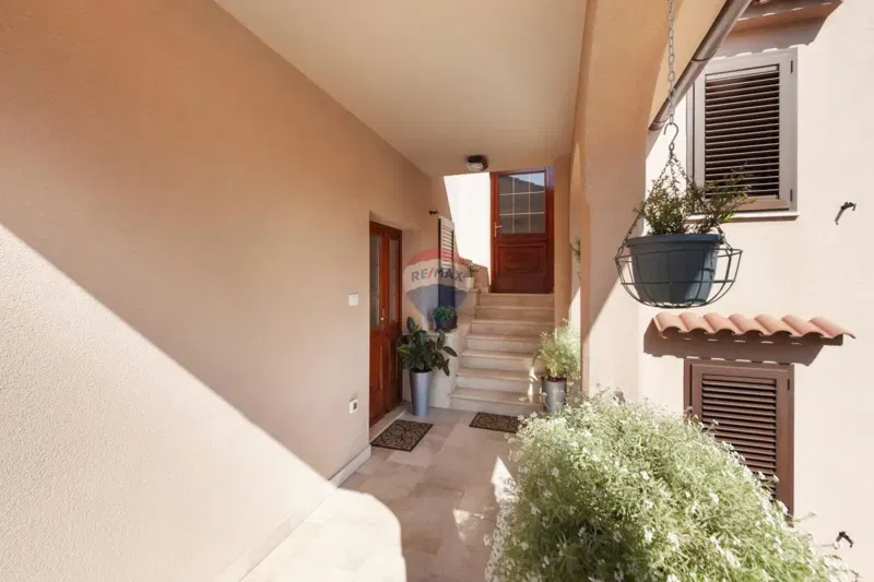 House Rovinj, 400m2 – 2