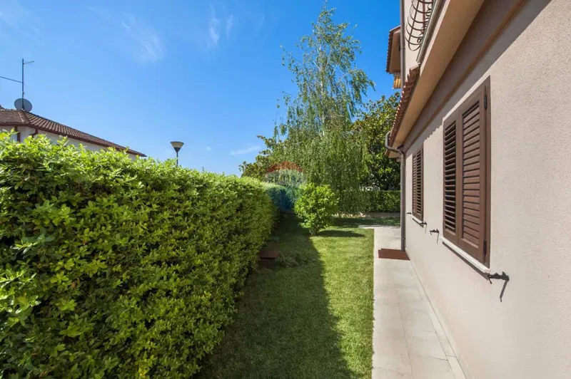 House Rovinj, 400m2 – 3