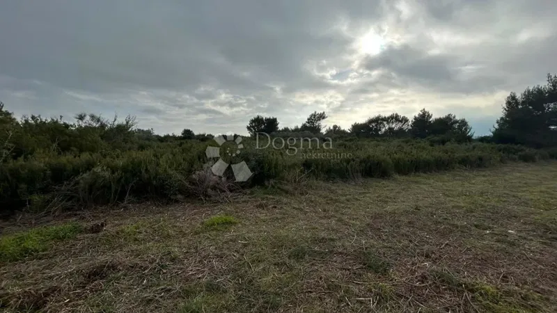 Agricultural land Pomer, Medulin, 1.370m2 – 3