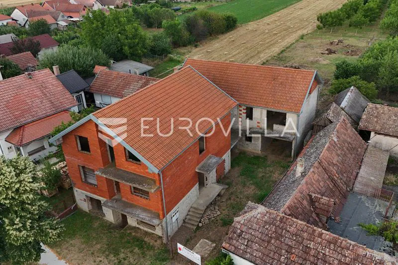 Vukovar, Borovo Naselje, stambeno, poslovna nekretnina 600 m²