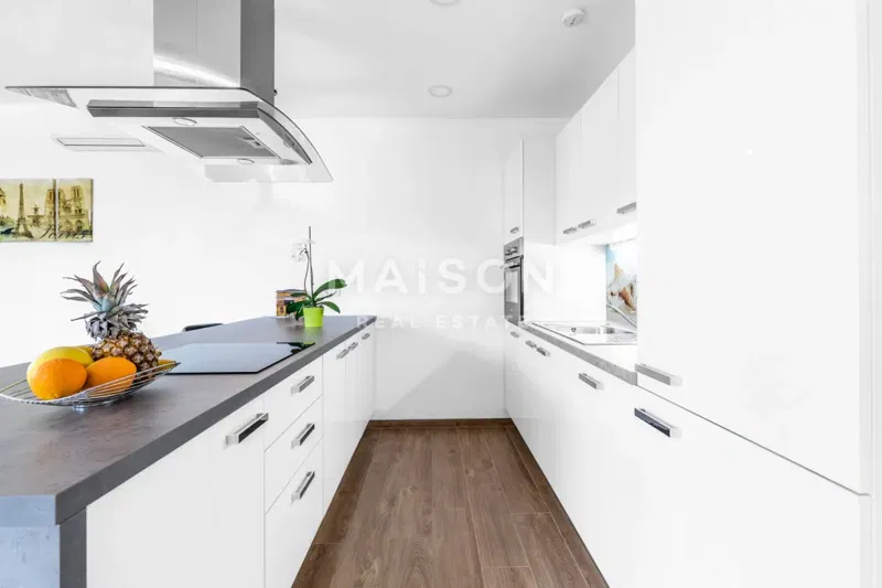High-comfort apartment with jacuzzi, barbecue, and swimming pool – 3
