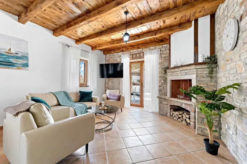 Stone villa with heated pool – 2