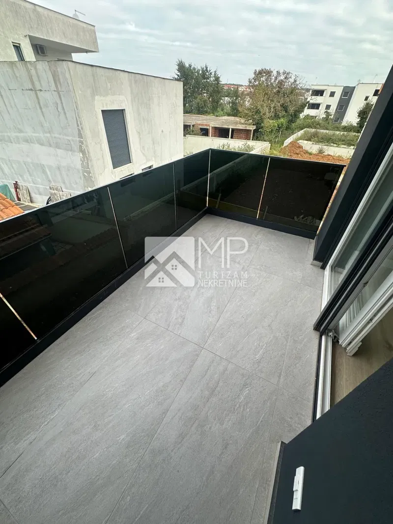 Medulin – Modern new construction: Luxury house with 4 bedrooms and 4 bathrooms, just 1000 m from the sea – 3