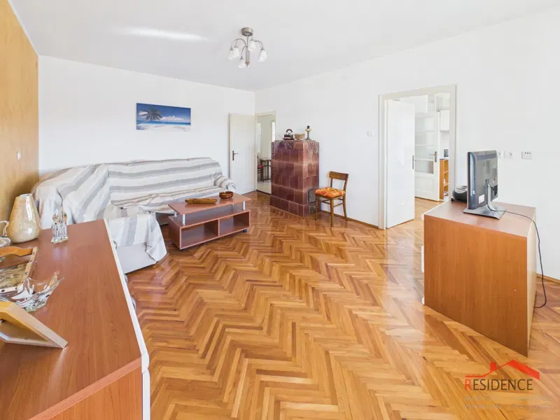 Pola, Centro, appartamento al 2° piano – 2