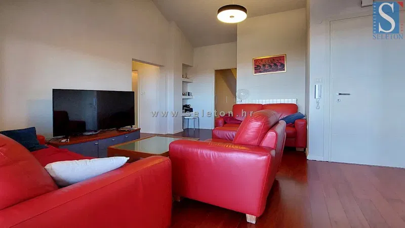 Poreč, 127 m2 apartment for sale with sea view, 500 m from the sea – 2
