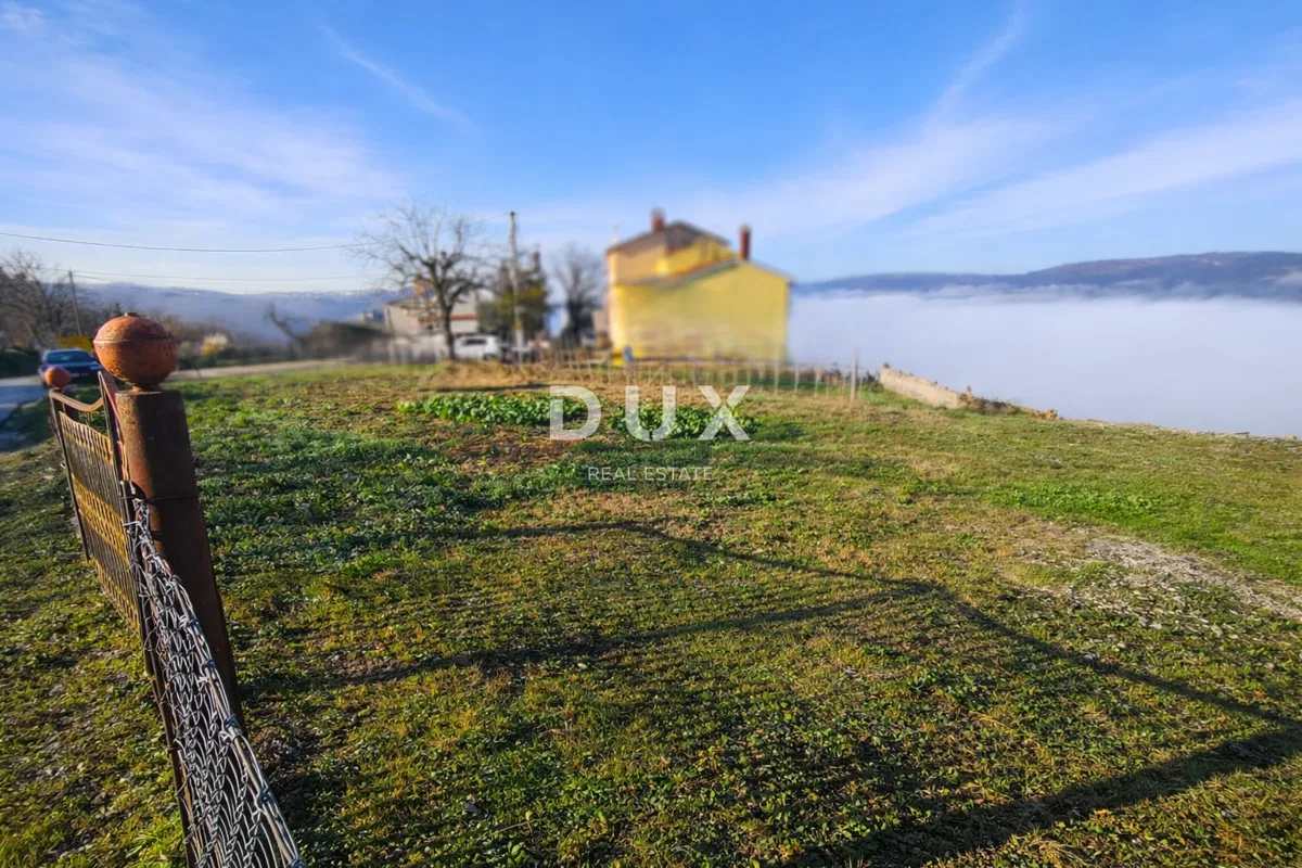 ISTRIE, MOTOVUN - Krásný stavební pozemek