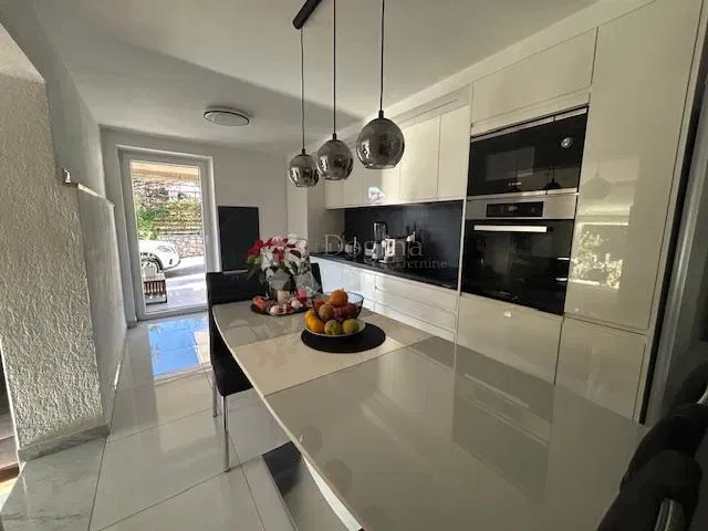 Flat Kostrena, 75m2 – 3
