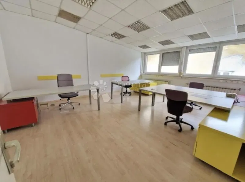 Lokal użytkowy Potok, Rijeka, 180m2 – 2