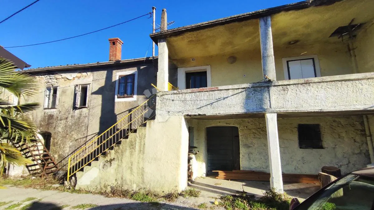 Ház Jelenje, 226m2